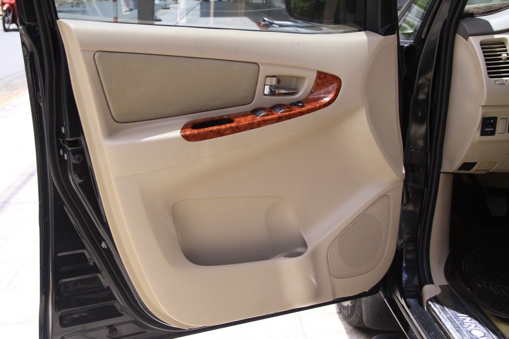 Bán innova date 08 đen - 6