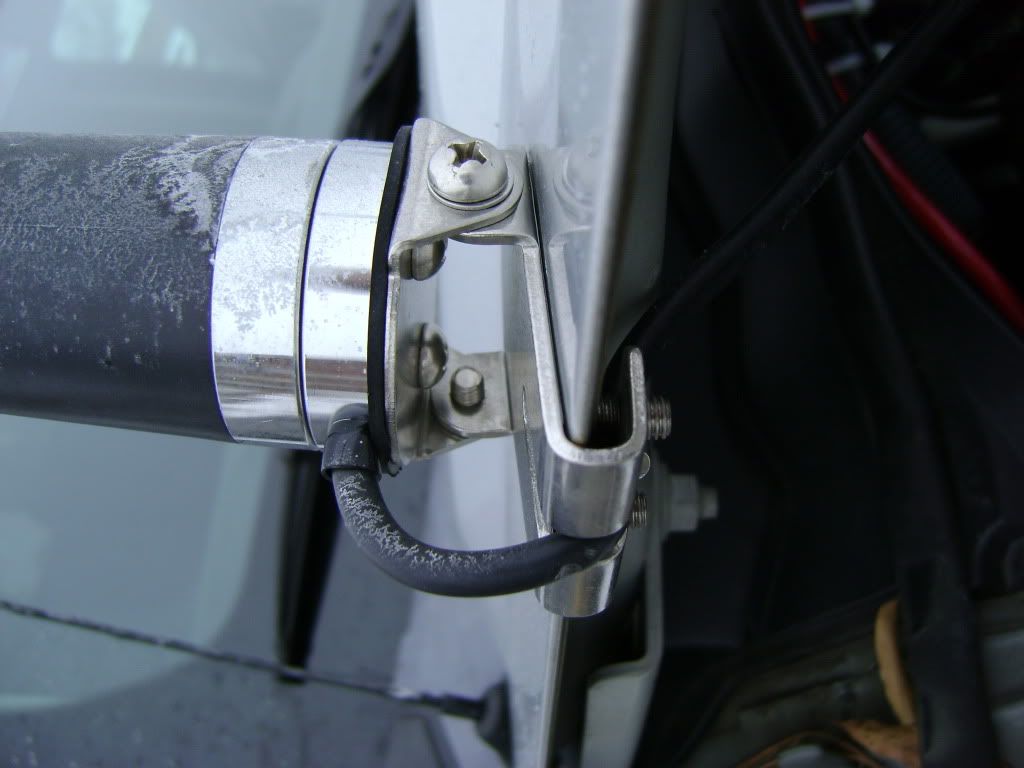 CB Antenna mounted at the hood? Second Generation Nissan Xterra Forums