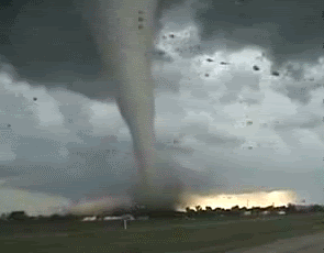 060055tornado.gif