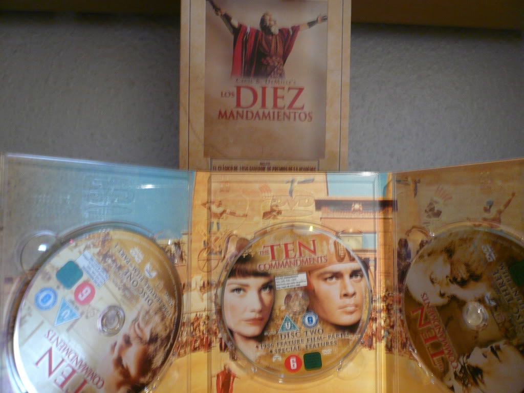 DVD012.jpg