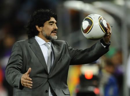 8a8Maradona250910.jpg